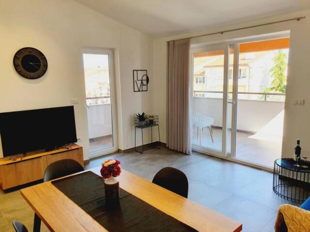 Modern Apartment Ana Premantura Extérieur photo